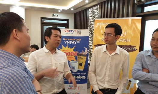 Nhiều giải pháp công nghệ được chia sẻ tại hội thảo kích cầu du lịch tại Đà Nẵng. Ảnh: Thuỳ Trang