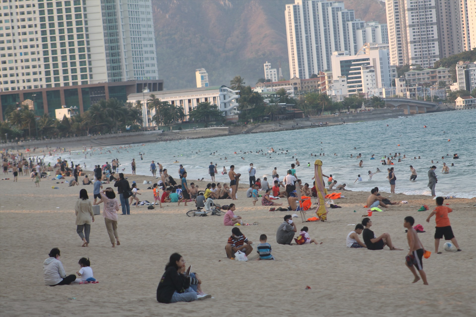 Du lịch Nha Trang - Khánh Hòa chờ khởi sắc từ chương trình kích cầu sẽ bắt đầu triển khai sau ngày 22.5. Ảnh: Nhiệt Băng