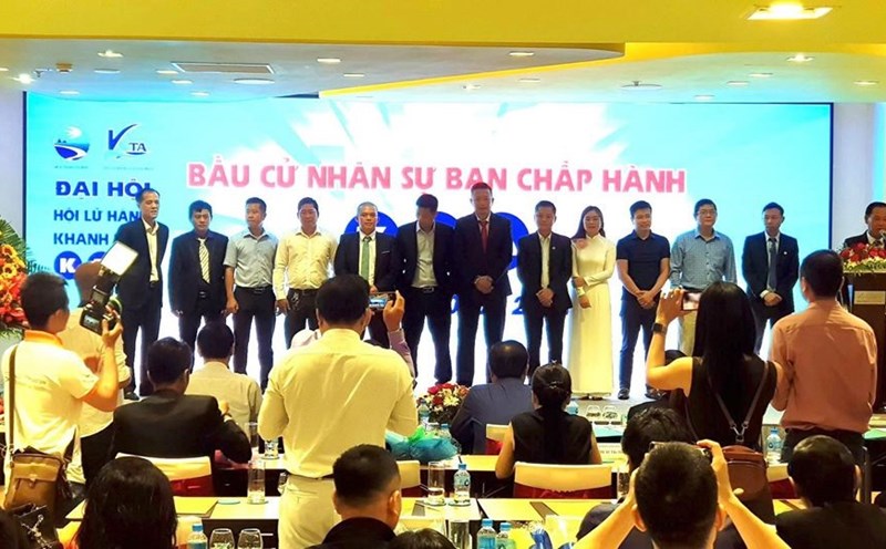 Hội Lữ hành Khánh Hòa ra mắt Ban chấp hành lâm thời gồm 13 ủy viên Ảnh: Đức Hòa