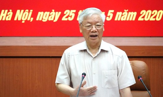 Tổng Bí thư, Chủ tịch nước, Bí thư Quân ủy Trung ương Nguyễn Phú Trọng phát biểu tại hội nghị. Ảnh TTXVN