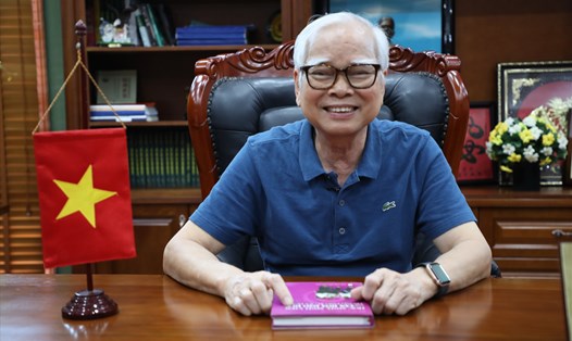 TS Nguyễn Văn Hòa - Chủ tịch HĐQT Trường THCS & THPT Nguyễn Bỉnh Khiêm. Ảnh: Tuấn Anh