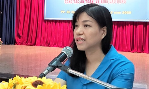 Bà Hồ Thị Kim Ngân phát biểu tại hội thảo. Ảnh Nam Dương