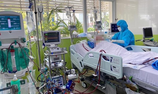 Bệnh nhân 91 đang được điều trị tại bệnh viện Chợ Rẫy TP HCM. Ảnh: BVCC