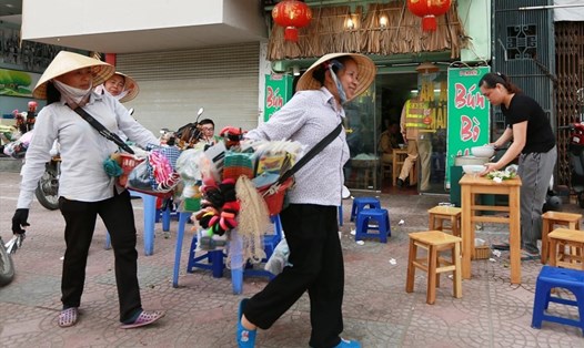 Lao động tự do - một trong những nhóm đối tượng được thụ hưởng chính sách từ gói hỗ trợ 62.000 tỉ đồng (ảnh chụp trước 1.4.2020). Ảnh: Hải Nguyễn