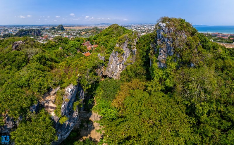 Một góc Ngũ Hành Sơn. Ảnh: Kim Liên