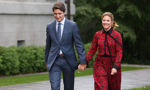 Vợ chồng Thủ tướng Canada. Ảnh: AFP.
