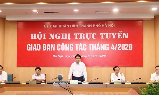 Chủ tịch Hà Nội tại hội nghị, giao ban công tác tháng 4.2020. Ảnh: Xuân Hải Lê