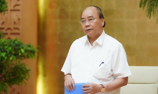 Thủ tướng Chính phủ Nguyễn Xuân Phúc phát biểu tại cuộc họp. Ảnh VGP