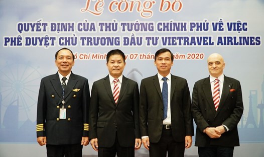 Ban Lãnh đạo Vietravel Airlines. Ảnh: Vietravel cung cấp