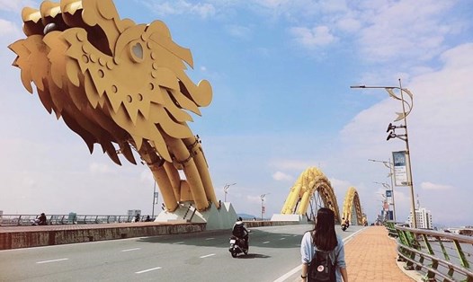 Cầu Rồng là một trong những biểu tượng của Đà Nẵng. Ảnh: Danangfantactis