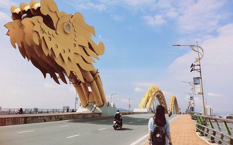 Cầu Rồng là một trong những biểu tượng của Đà Nẵng. Ảnh: Danangfantactis