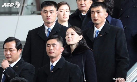 Bà Kim Yo-jong (giữa, hàng trước). Ảnh: AFP