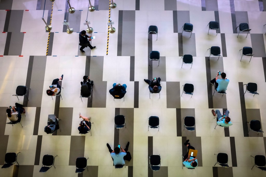 Giãn cách xã hội được thực hiện tại Bangkok, Thái Lan hôm 11.6. Ảnh: AFP.