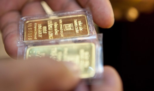 Giá vàng SJC hiện đắt hơn giá vàng thế giới 1,1 triệu đồng mỗi lượng. Ảnh: Hải Nguyễn