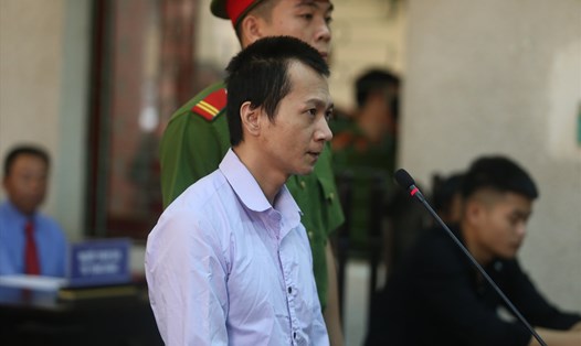 Bị cáo Vương Văn Hùng tại phiên tòa phúc thẩm vụ án nữ sinh giao gà ở Điện Biên bị sát hại. Ảnh: V.Dũng.