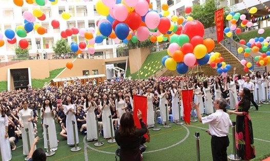 Nhiều trường tổ chức học cả tháng rồi mới khai giảng. Ảnh Hải Nguyễn