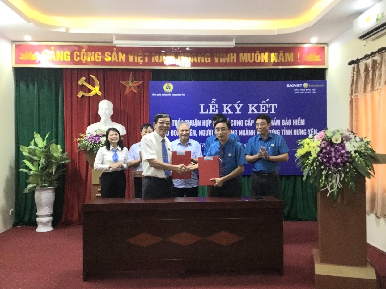 Quang cảnh lễ ký kết. Ảnh: Trung Thành