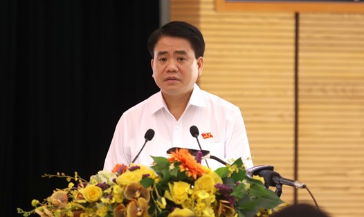 Chủ tịch UBND thành phố Hà Nội tại buổi tiếp xúc cử tri Hoàn Kiếm.