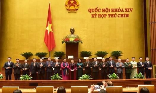 Hội đồng Bầu cử Quốc gia ra mắt Quốc hội tại Kỳ họp thứ 9. Ảnh QH