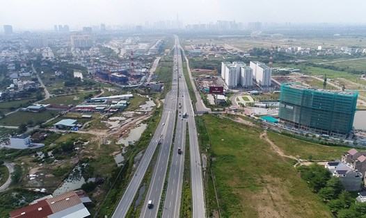 Đang có ý kiến đề xuất nên sáp nhập một phần huyện Nhơn Trạch và Long Thành (Đồng Nai) vào “Thành phố phía Đông” của TPHCM. Ảnh: Quang Duy