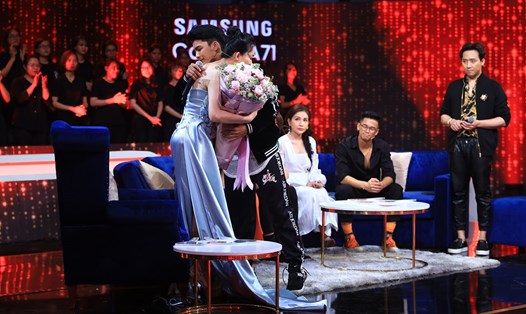 Nữ chính Hà An bật khóc tại chương trình. Ảnh: CTCC