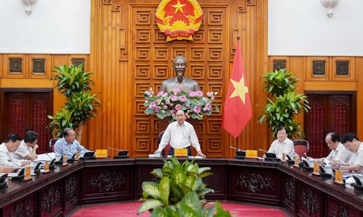 Thủ tướng phát biểu chỉ đạo tại cuộc họp. Ảnh: VGP/Quang Hiếu