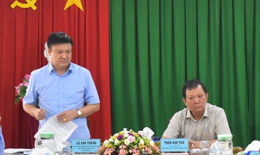 Ông Lê Cao Thắng - Phó Trưởng ban phụ trách Ban Tuyên giáo Tổng LĐLĐ Việt Nam phát biểu kết luận tại buổi làm việc. Ảnh: Thành Nhân