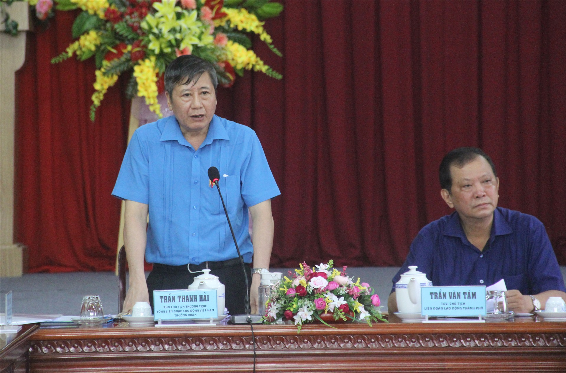 Phó Chủ tịch thường trực TLĐLĐVN Trần Thanh Hải tại buổi làm việc. Ảnh: N.T