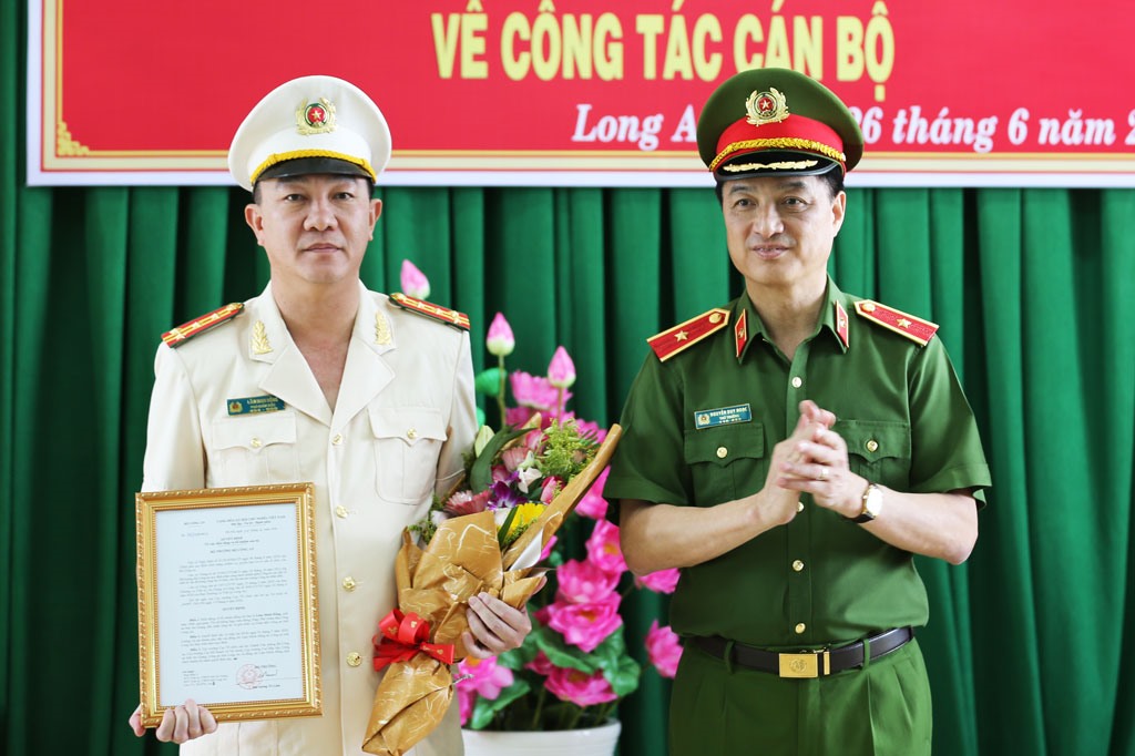 Đại tá Lâm Minh Hồng làm Giám đốc Công an tỉnh Long An