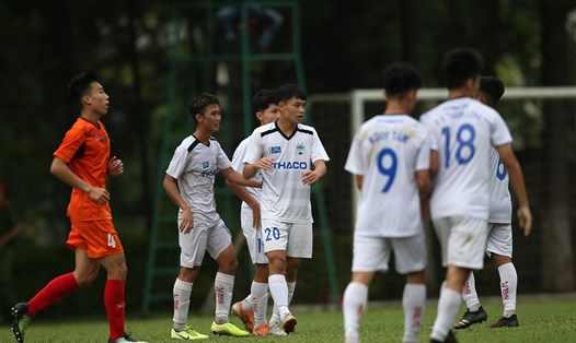 U19 HAGL dẫn đầu bảng tại vòng loại và thẳng tiến 1 mạch đến trận chung kết U19 Quốc gia 2020. Ảnh: Minh Trần.