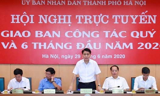 Chủ tịch UBND thành phố Hà Nội Nguyễn Đức Chung phát biểu kết luận Hội nghị. Ảnh: hanoi.gov