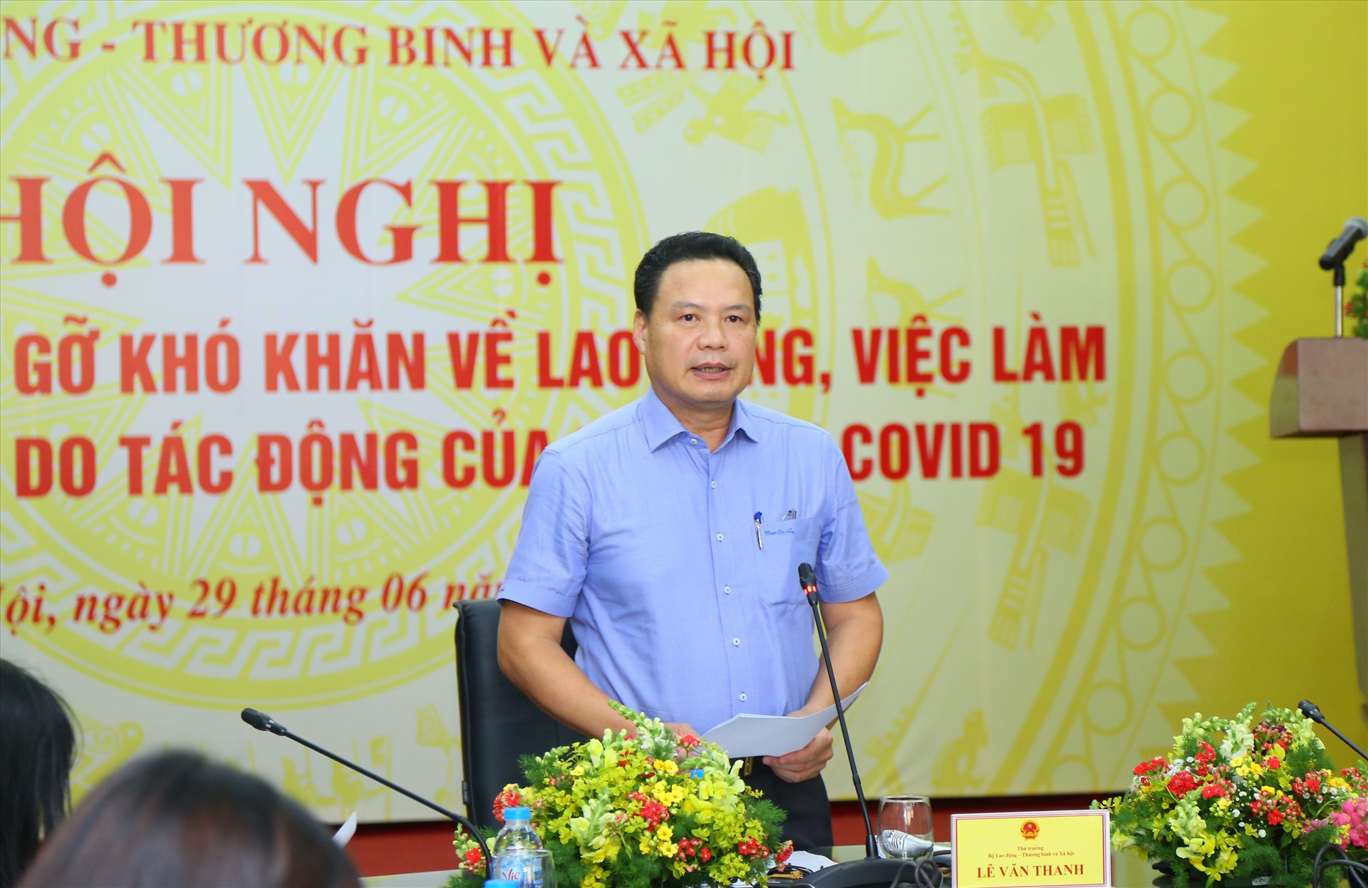 Thứ trưởng Bộ LĐTBXH Lê Văn Thanh phát biểu tại hội nghị. Ảnh: Anh Thư