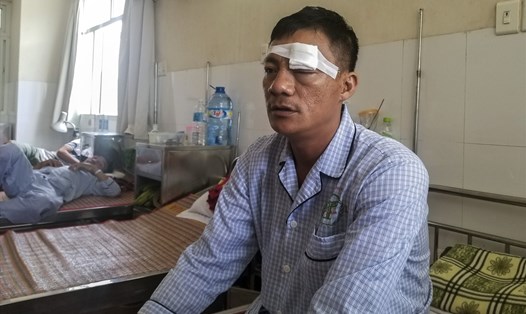 Ông Phúc đang được điều trị tại Bệnh viện Phong - Da liễu Trung ương Quy Hòa. Ảnh: N.Tri