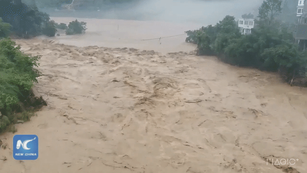Lũ lụt ở tỉnh Quý Châu, Trung Quốc. Nguồn: News China.