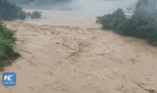 Lũ lụt ở tỉnh Quý Châu, Trung Quốc. Nguồn: News China.