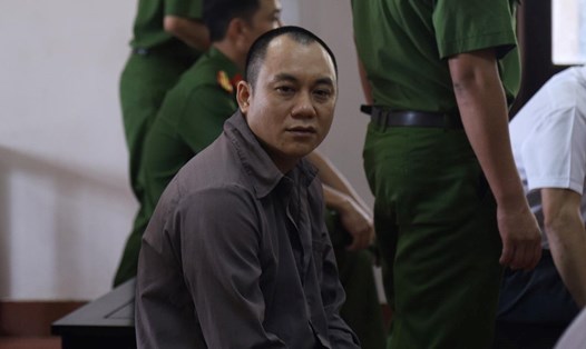 Bị cáo Lê Ngọc Hoàng tại phiên tòa phúc thẩm vụ xe Innova lùi trên cao tốc khiến 5 người thiệt mạng. Ảnh: P.Du.