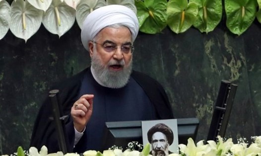 Tổng thống Iran đang phát biểu trong phiên khai mạc quốc hội mới sau cuộc bầu cử tháng 2, tại Tehran ngày 27.5. Ảnh: AFP