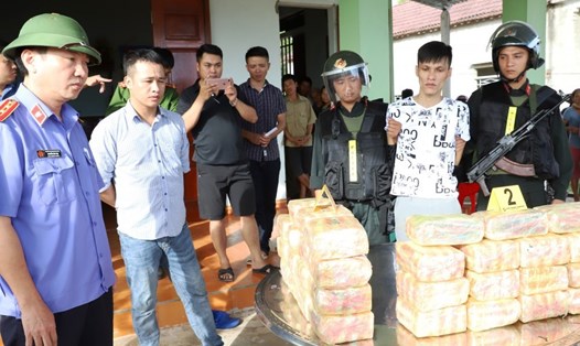 Bắt vụ vận chuyển 31kg ma túy đá ở Hà Tĩnh. Ảnh: CA HT.