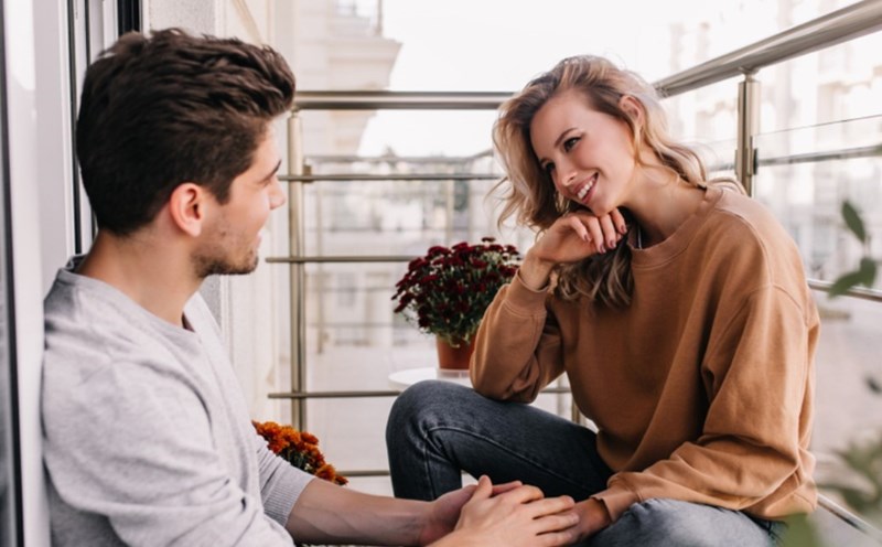 Tình yêu là phải lắng nghe nhau