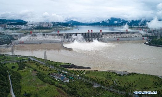 Đập thủy điện Tam Hiệp trên sông Dương Tử, Trung Quốc. Ảnh: Tân Hoa Xã.