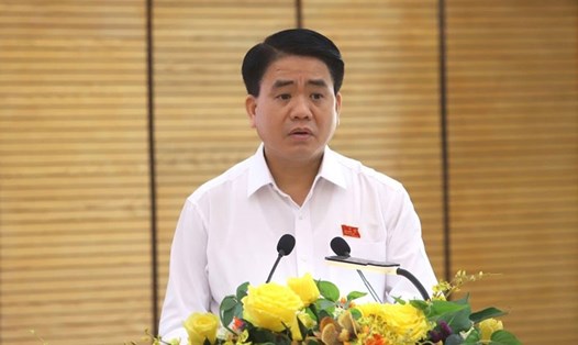 Chủ tịch UBND thành phố Hà Nội Nguyễn Đức Chung tại buổi tiếp xúc cử tri sáng 17.7. Ảnh: Trần Thường