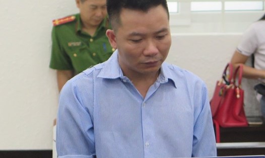 Bị cáo Nguyễn Văn Khanh tại phiên tòa sơ thẩm. Ảnh: V.Dũng.