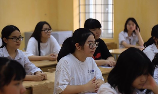 Nhiều học sinh tại Hà Nội nhận định đề thi tiếng Anh năm nay khá dễ. Ảnh minh hoạ: Hải Nguyễn.