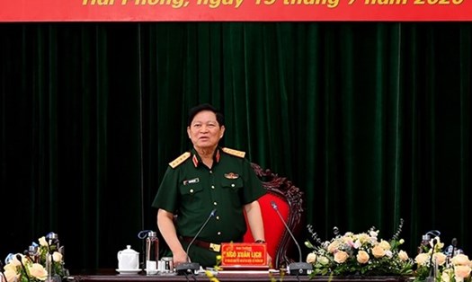 Đại tướng Ngô Xuân Lịch chủ trì Hội nghị. Ảnh VGP