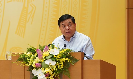 Bộ trưởng Nguyễn Chí Dũng phát biểu tại hội nghị. Ảnh VGP/Quang Hiếu