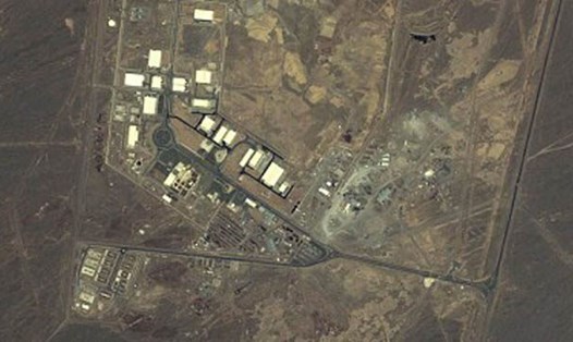Một tai nạn đã làm hư hỏng một tòa nhà gần nhà máy hạt nhân Natanz, Iran. Ảnh: Fox News