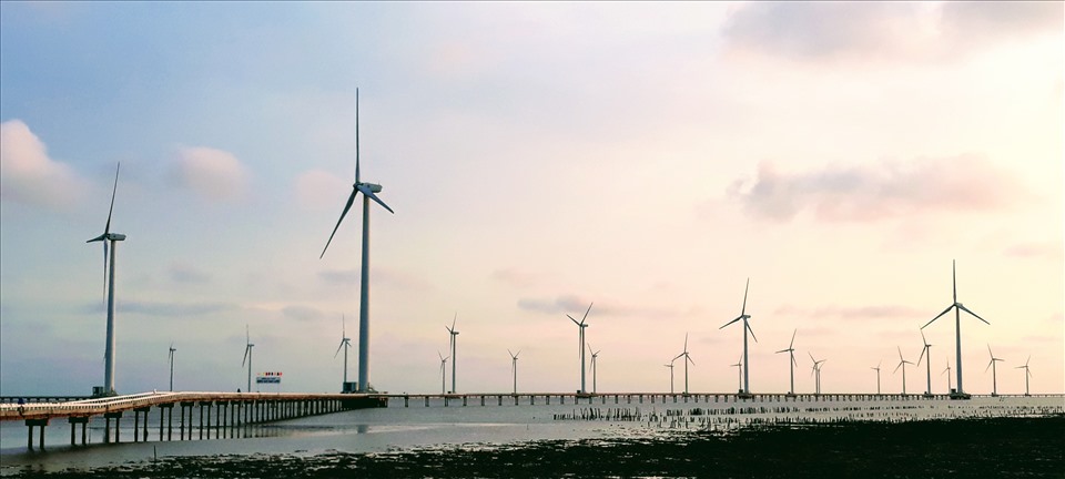 Nhà máy điện gió Bạc Liêu. Ảnh: Nhật Hồ