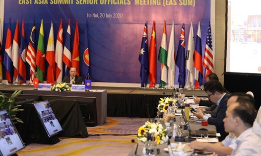 Hội nghị trực tuyến quan chức cao cấp các nước tham gia hội nghị cấp cao Đông Á. Ảnh: Bộ Ngoại giao