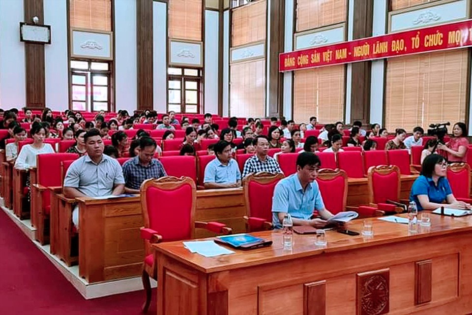 Các đại biểu tham dự buổi tập huấn. Ảnh: Thanh Thuỷ.