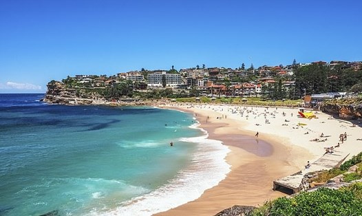 Bãi biển Bronte đẹp như tranh vẽ ở ngoại ô thành phố Sydney. Ảnh: Daily Mail